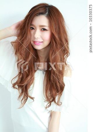 長發女士（髮型目錄） 10330375