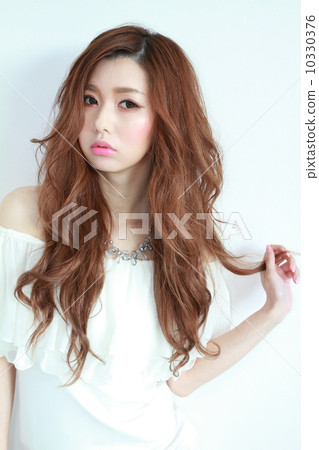 長發女士（髮型目錄） 10330376