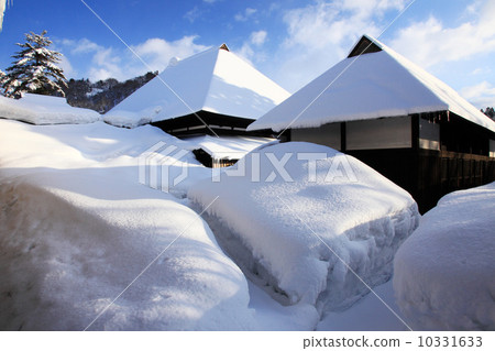 Kakunodan街道與大雪的 Kakunodan街道與大雪的 10331633