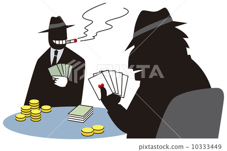 在撲克中競爭的男人 10333449