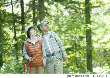 高級夫婦徒步旅行 10334001