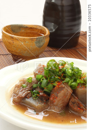 紅燒牛肉燜烤小吃 10336575