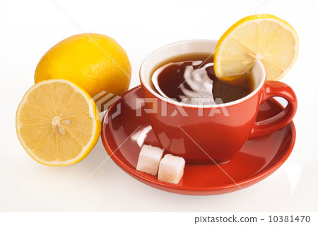 Cup of tea with lemon and sugar cubes Cup of tea with lemon and sugar cubes 10381470
