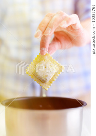 Italian ravioli Italian ravioli 10385763