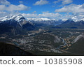 The streets of Banff overlooking Mount Sulfur 10385908