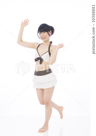 泳 泳 10389881