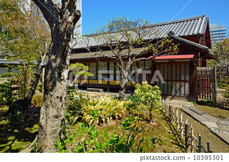 Hama Rikyu Imperial Garden · Ye Mei-tei 10395301