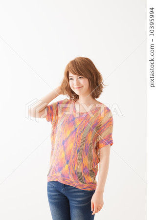 young woman      10395994