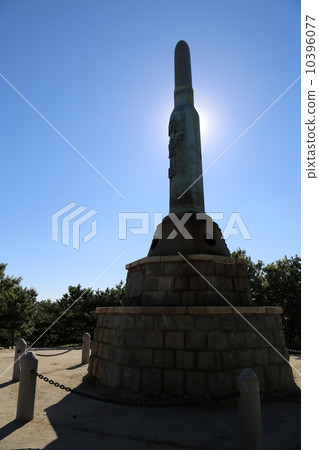 Jinjin Lin Mountain 10396077