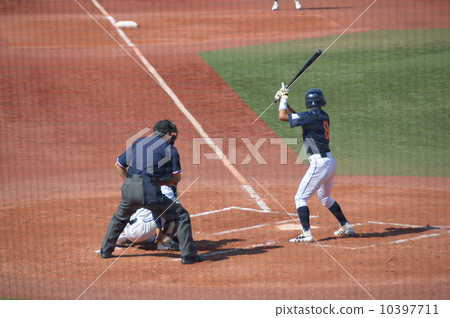 Baseball ~ Left hitter / catcher · referee (image) 10397711