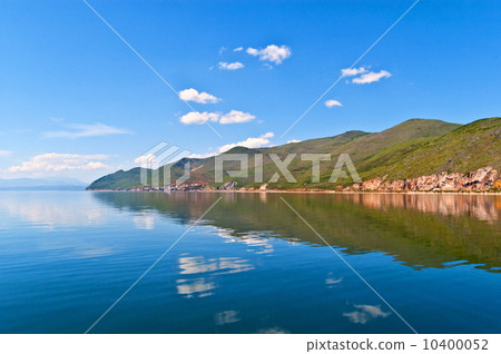 Yunnan scene-Erhai Lake  10400052