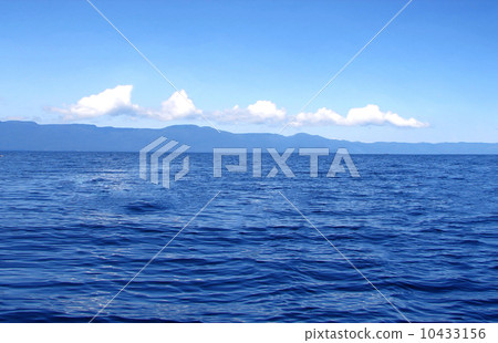 Blue sky and sea 10433156