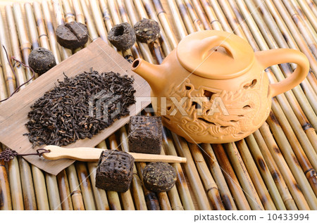 Chinese tea 10433994