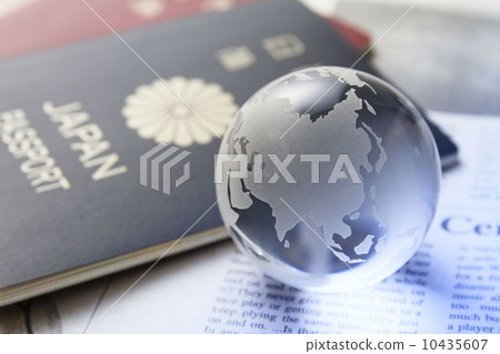 Borderless 10435607