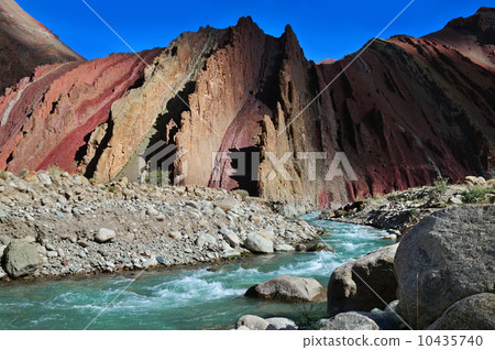 Red rock canyon 10435740