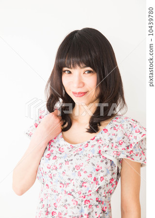 Portrait women 10439780