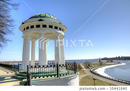 "Temple of Love" - Rotunda on quay of Volga and Korostel river. Yaroslavl, Russia 10441840