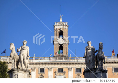 Palazzo Senatorio at Capitoline Hill. Roma (Rome), Italy  10442249