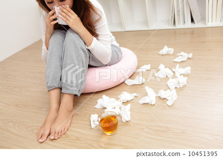 Sick Woman Caught Cold Sick Woman Caught Cold 10451395