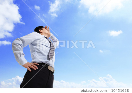 business man looking away to copy space business man looking away to copy space 10451638