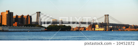 New York City Williamsburg Bridge panorama 10452872