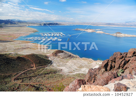 Lake Mead panorama 10452927