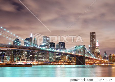 New York City Manhattan skyline 10452946