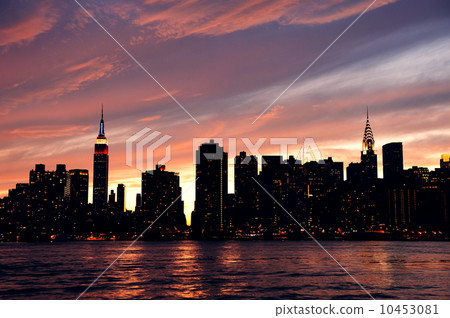 New York City Manhattan sunset panorama New York City Manhattan sunset panorama 10453081