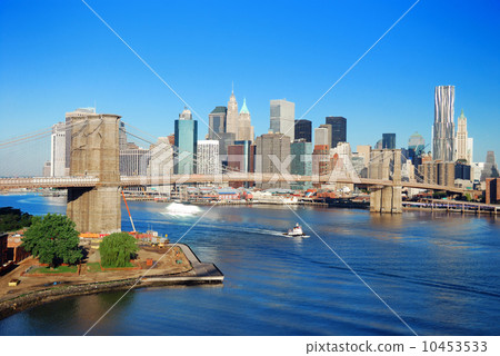 New York City Manhattan skyline 10453533