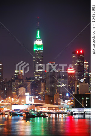 NEW YORK CITY NEW YORK CITY 10453992