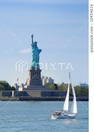 New York City 10454014