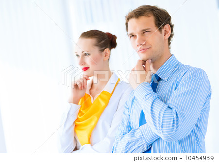 Portrait of a successful businessman Portrait of a successful businessman 10454939