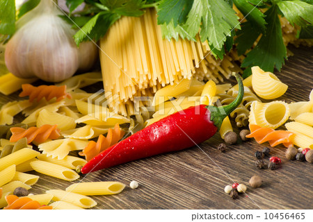 Italian spaghetti and vegetables Italian spaghetti and vegetables 10456465