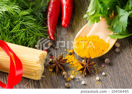 Italian spaghetti and vegetables Italian spaghetti and vegetables 10456495