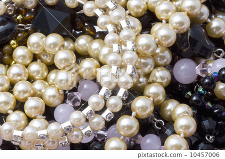 string of beads 10457006
