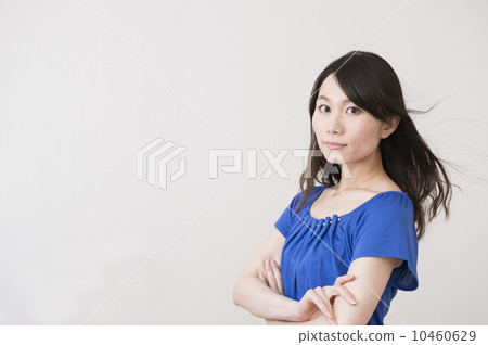 一個穿藍色衣服的女人 一個穿藍色衣服的女人 10460629