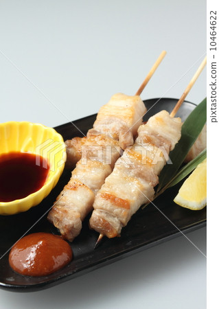 Black pork rose skewers Black pork rose skewers 10464622