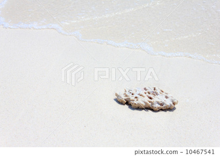 Blue water with small stones Blue water with small stones 10467541