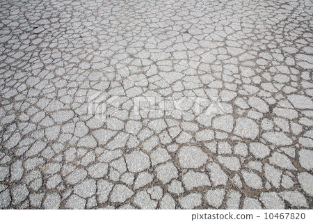 grunge brick wall 10467820