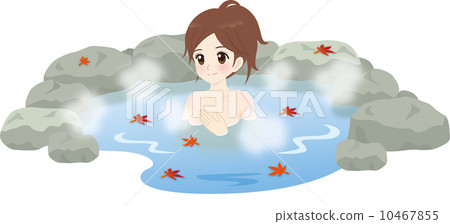 與在浴室洗澡的婦女的秋葉 10467855