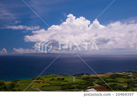 Yolon, summer cloud 10469397