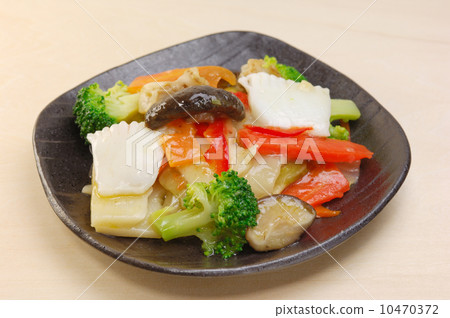 炒魷魚和扇貝 炒魷魚和扇貝 10470372