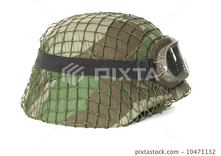 camouflaged helmet with protective goggles camouflaged helmet with protective goggles 10471132