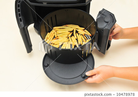 非油膩的油炸鍋烹飪 10478978