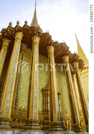 Pra Mondop Thai royal palace 10486775