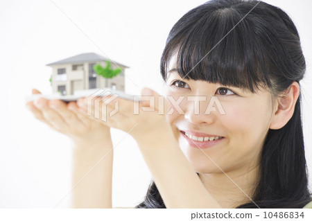 young woman      10486834