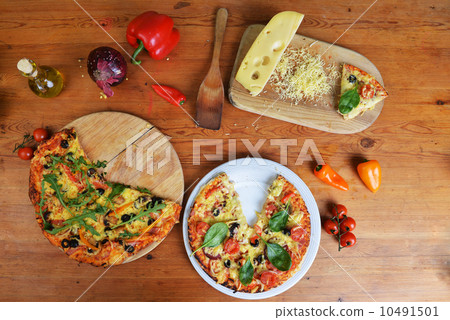 fresh pizza fresh pizza 10491501