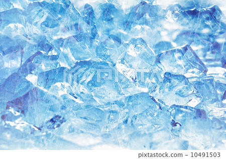 ice cubes 10491503