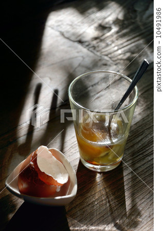Soft-boiled egg in retro clear glass Soft-boiled egg in retro clear glass 10491986