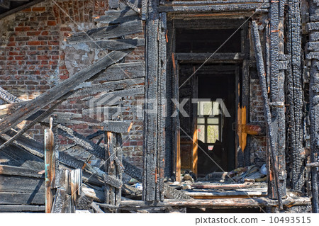 Abandoned burnt house 10493515